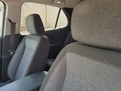 Used 2024 Chevrolet Equinox LT AWD/4WD image 36