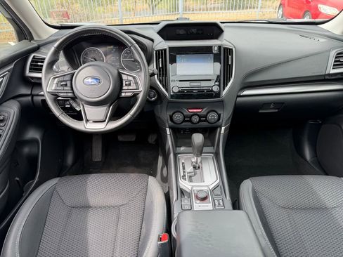 Used 2023 Subaru Forester Premium AWD/4WD image 7