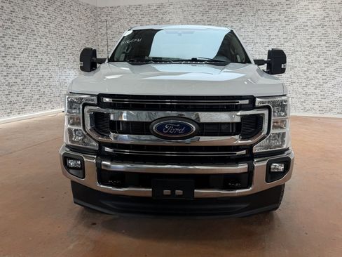 Used 2022 Ford F250 XLT w/ XLT Value Package image 2