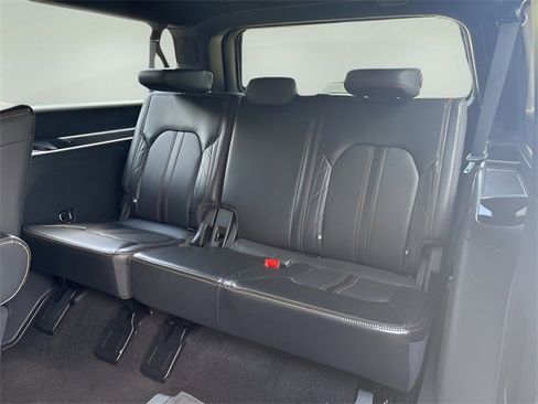 Used 2022 Ford Expedition Max Platinum image 21
