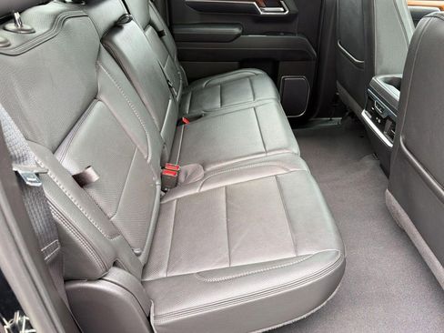 Used 2023 GMC Sierra 1500 Denali AWD/4WD image 28