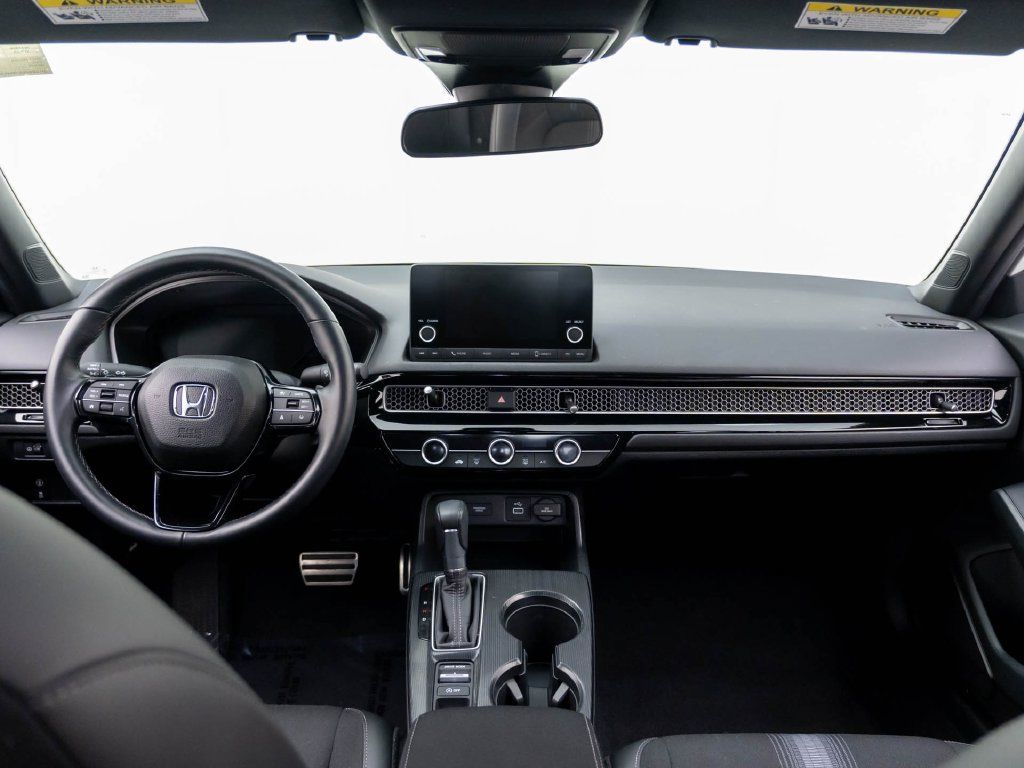 Used 2024 Honda Civic Sport image 13