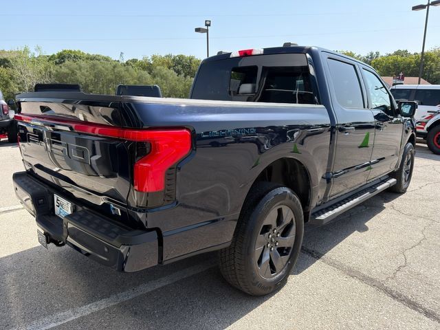 Used 2024 Ford F150 Lightning Lariat AWD/4WD image 7