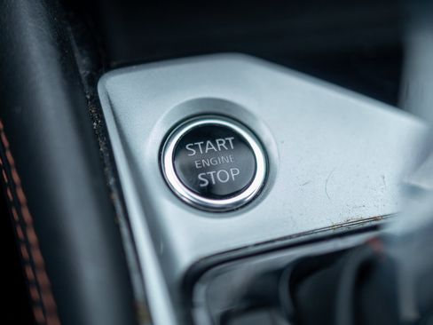 Used 2024 Nissan Altima 2.5 SR image 9