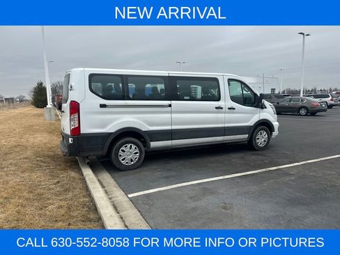 Used 2023 Ford Transit 350 XLT image 2