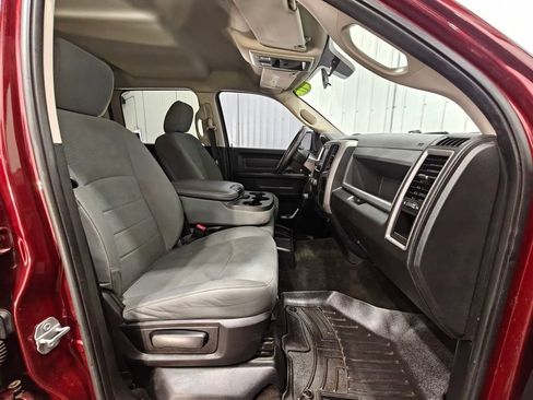 Used 2017 RAM 1500 Express image 23