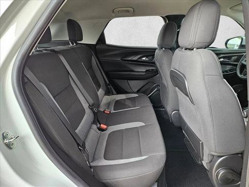 Used 2023 Chevrolet TrailBlazer LT w/ Convenience Package image 19