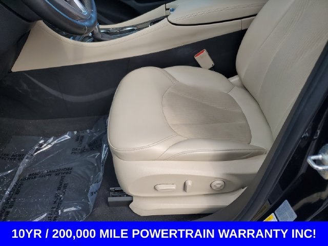 Used 2020 Buick Envision Preferred FWD image 10