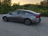 Used 2023 Nissan Altima 2.5 SV image 4