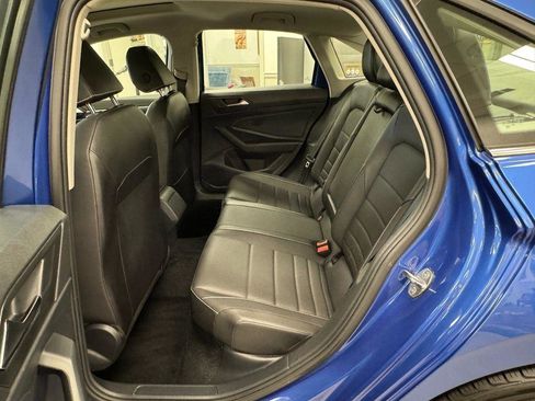 Used 2024 Volkswagen Jetta SE FWD image 20