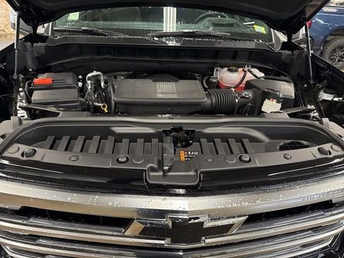 New 2026 Chevrolet Silverado 1500 High Country w/ Technology Package AWD/4WD image 30