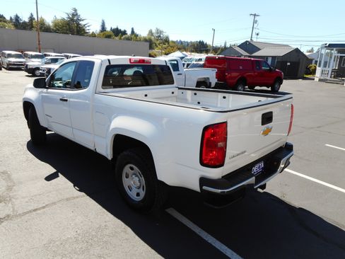 Used 2016 Chevrolet Colorado W/T w/ WT Convenience Package AWD/4WD image 8