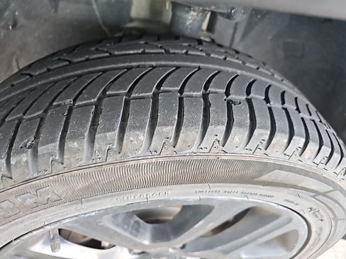 Used 2017 Jeep Renegade Altitude image 3