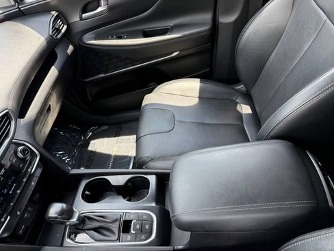 Used 2019 Hyundai Santa Fe Limited AWD/4WD image 23