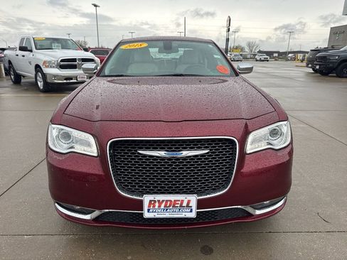 Used 2018 Chrysler 300 Limited w/ Light Group image 25