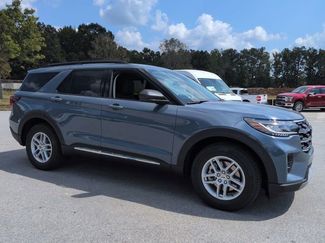 New 2025 Ford Explorer Active video 2