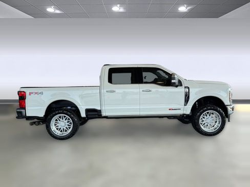 Certified 2024 Ford F250 Lariat w/ Lariat Ultimate Package AWD/4WD image 8