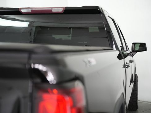 Used 2020 GMC Sierra 1500 SLE w/ SLE Value Package AWD/4WD image 56