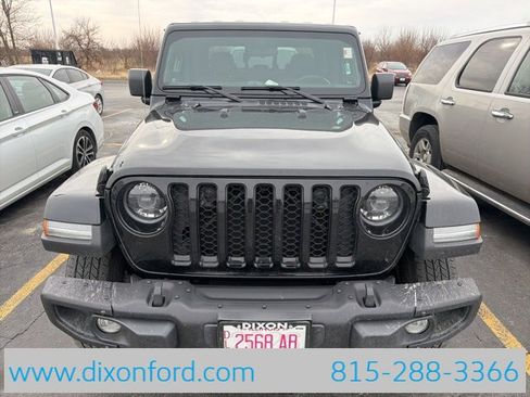 Used 2023 Jeep Gladiator Sport S image 8