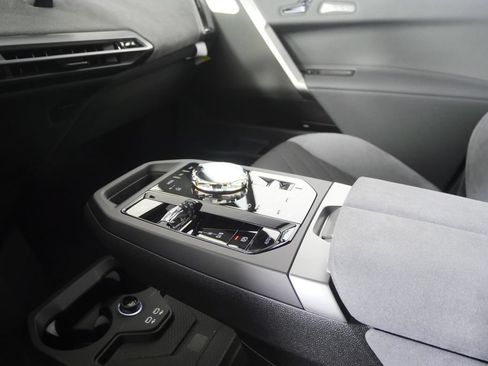 Used 2026 BMW iX M70 AWD/4WD image 26