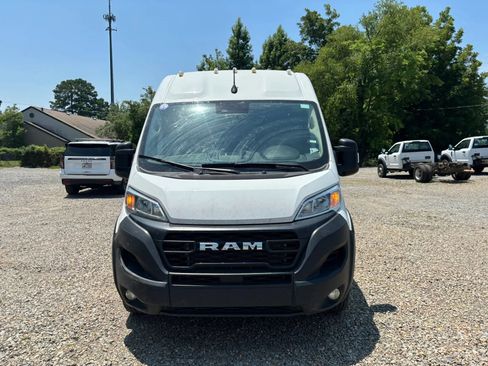Used 2025 RAM ProMaster 2500 w/ Convenience Group FWD image 7
