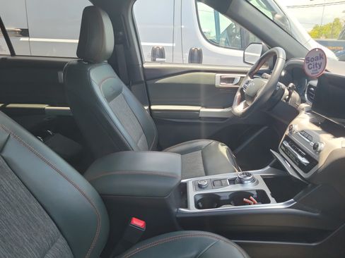 Used 2023 Ford Explorer Timberline AWD/4WD image 8