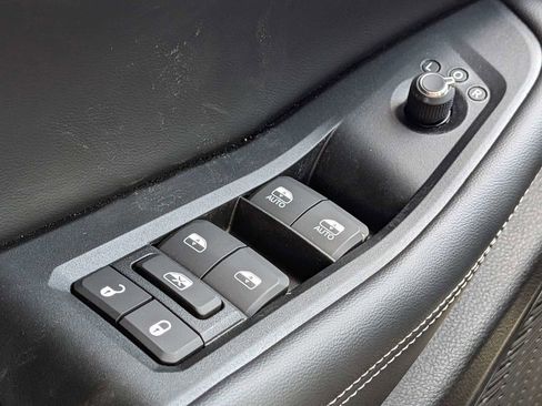 New 2026 Jeep Grand Cherokee 4WD image 25