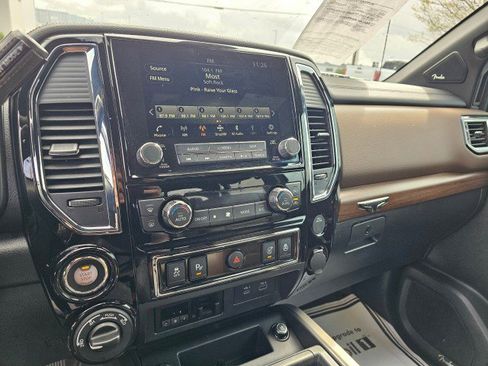 Used 2021 Nissan Titan Platinum Reserve w/ Moonroof Package image 36