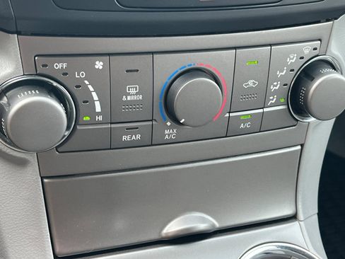 Used 2010 Toyota Highlander 4WD image 20