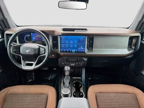 Used 2023 Ford Bronco Outer Banks AWD/4WD image 16