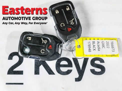 Used 2022 GMC Acadia SLT w/ Technology Package image 28