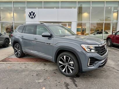 New 2026 Volkswagen Atlas SEL Premium R-Line