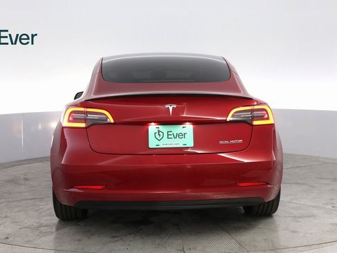 Used 2022 Tesla Model 3 Performance image 13