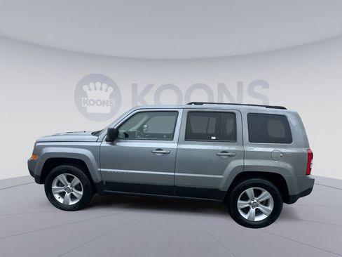 Used 2014 Jeep Patriot Latitude w/ Sun/Sound Group AWD/4WD image 13