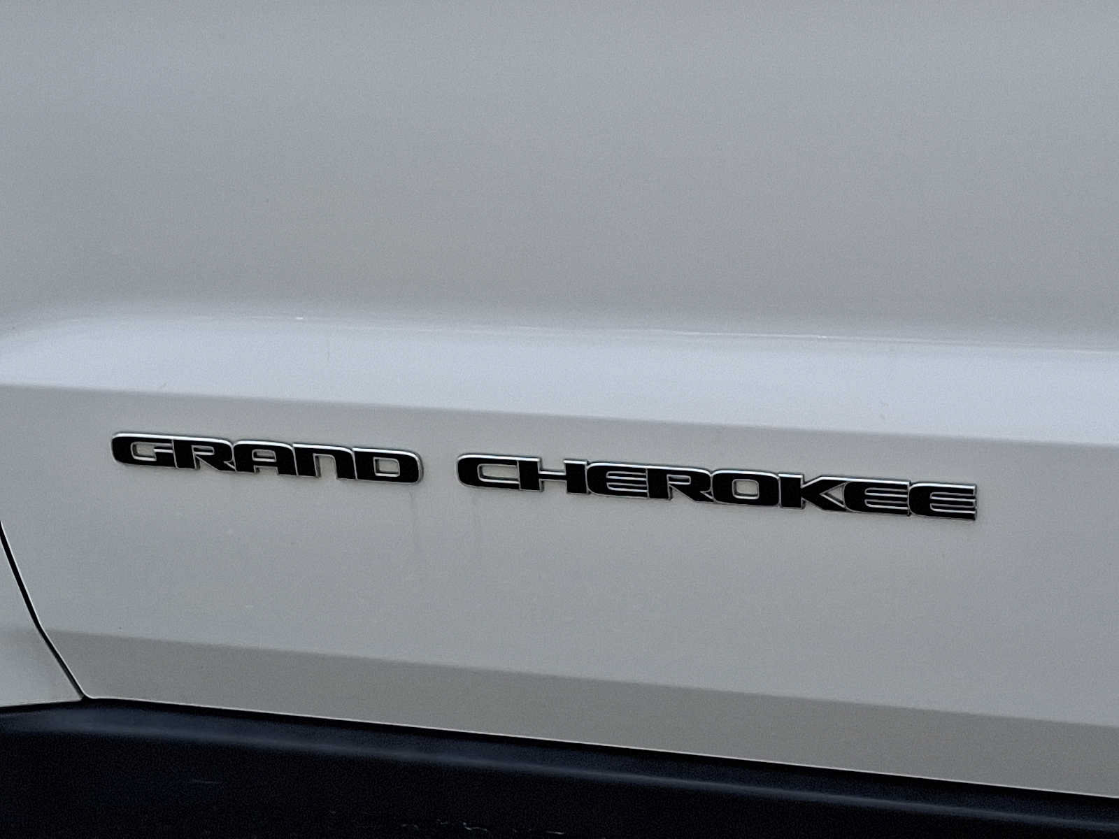 Used 2021 Jeep Grand Cherokee Limited w/ Premium Lighting Group AWD/4WD image 32