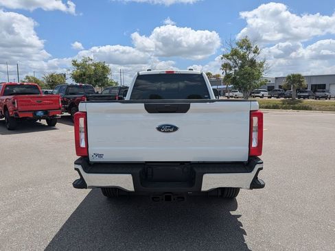 Used 2025 Ford F350 XL w/ XL Chrome Package image 6