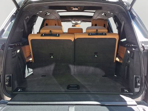 Certified 2024 BMW X7 xDrive40i w/ M Sport Package AWD/4WD image 28
