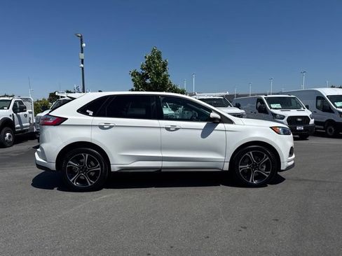 Certified 2023 Ford Edge ST w/ Cargo Accessory Package AWD/4WD image 5