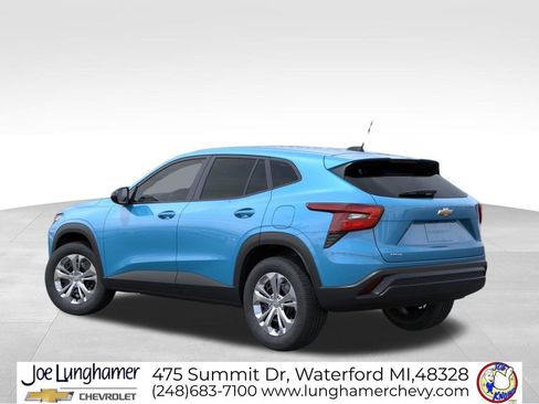New 2026 Chevrolet Trax LS FWD image 3