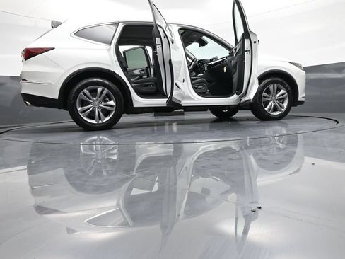Used 2024 Acura MDX SH-AWD image 50