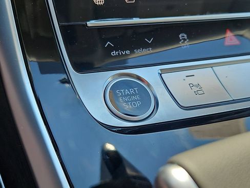 New 2026 Audi Q8 Premium Plus AWD/4WD image 17