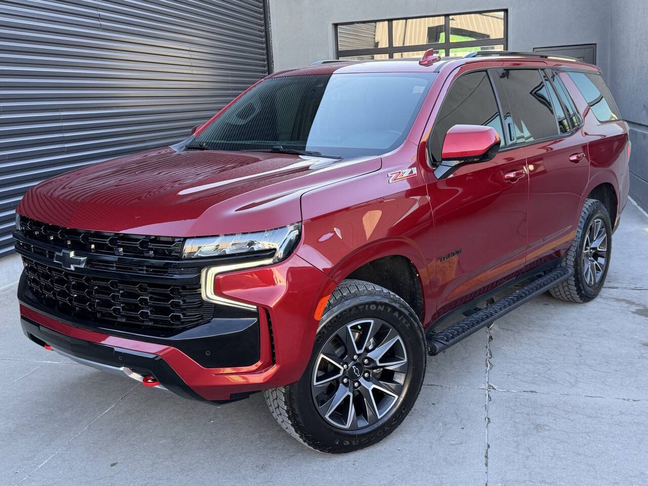 Used 2022 Chevrolet Tahoe Z71 AWD/4WD image 2