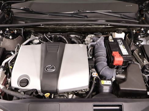 Used 2024 Lexus ES 350 w/ Accessory Package (Z2) image 19