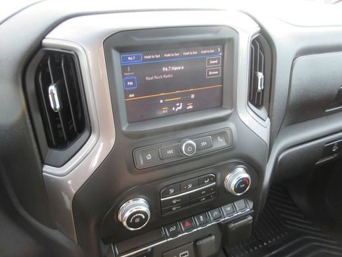 Certified 2021 GMC Sierra 1500 2WD Double Cab w/ Sierra Value Package image 23