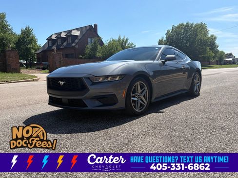 Used 2024 Ford Mustang Coupe RWD image 7