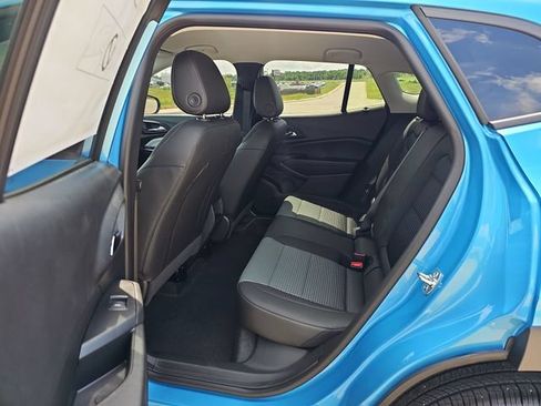 New 2026 Chevrolet Trax LT w/ Driver Confidence Package FWD image 24