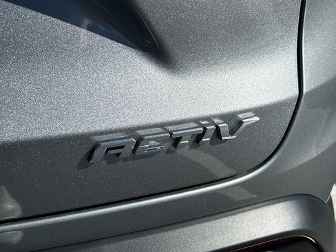 New 2026 Chevrolet Trax ACTIV w/ Sunroof Package image 9