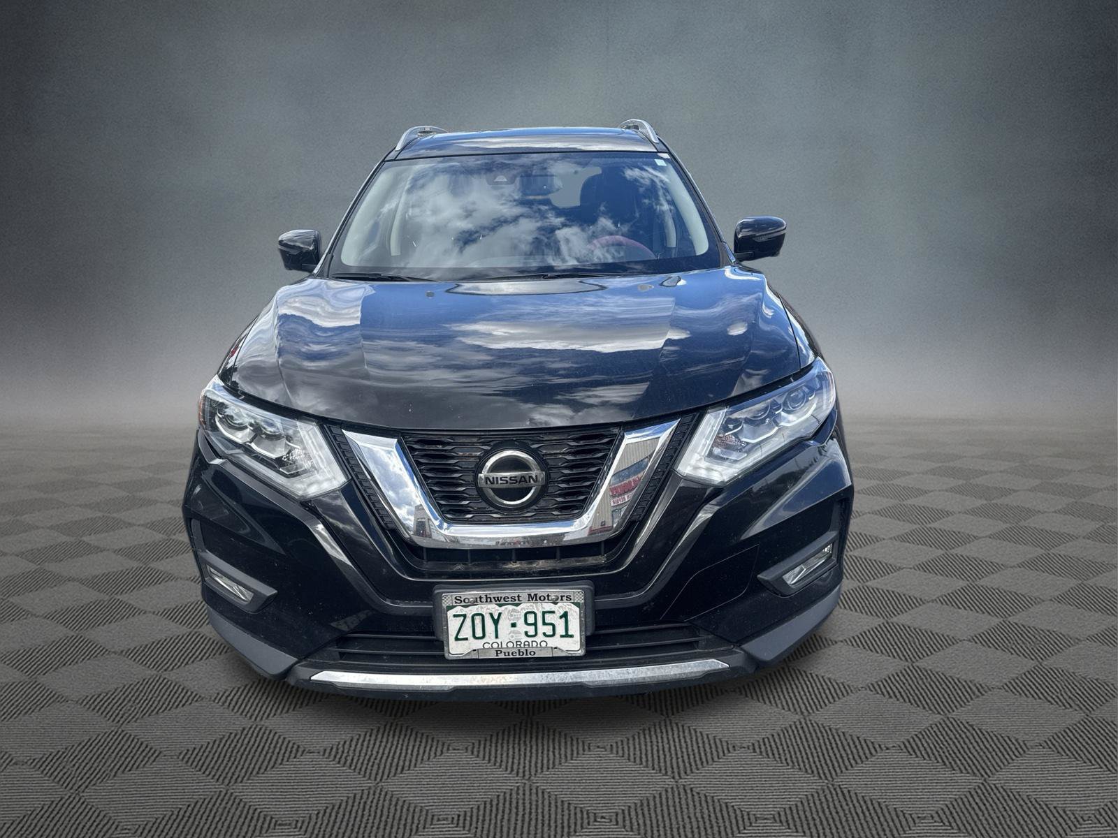 Used 2018 Nissan Rogue SL w/ Premium Package AWD/4WD image 2