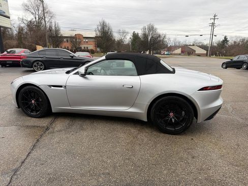 Used 2018 Jaguar F-TYPE Convertible image 10