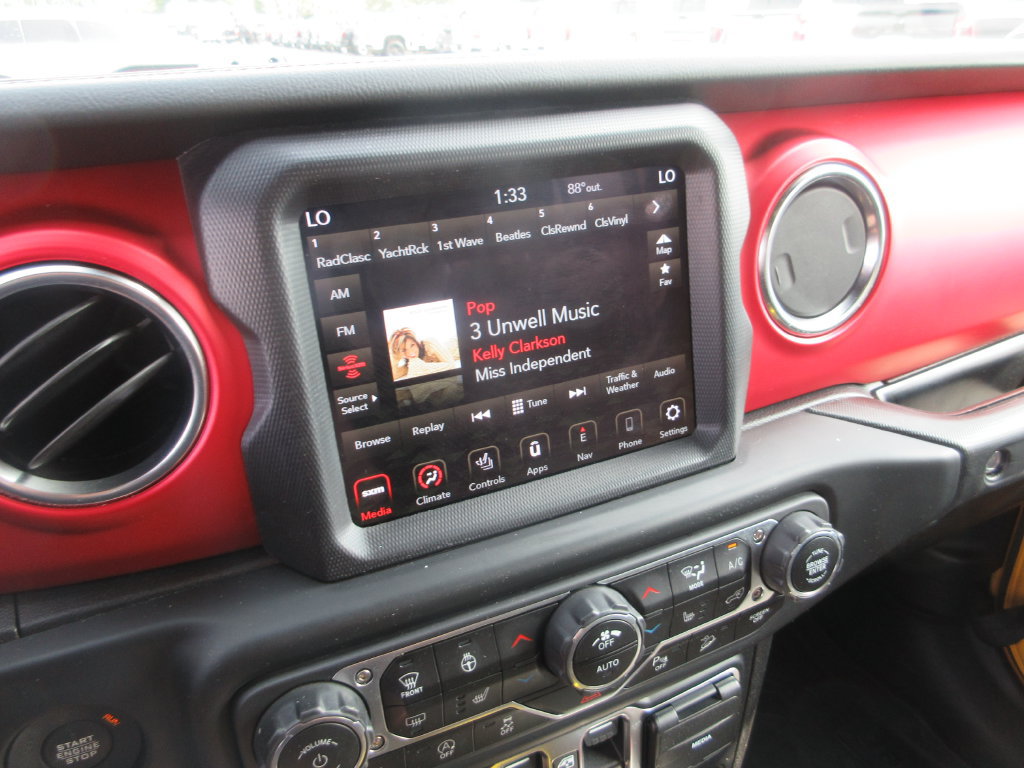 Used 2020 Jeep Wrangler Unlimited Rubicon AWD/4WD image 25